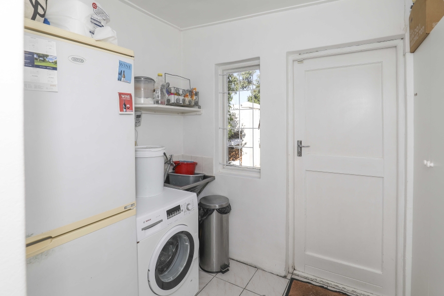 4 Bedroom Property for Sale in Claremont Western Cape